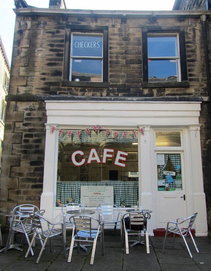 Lane End Cottage Holmfirth - Panoramic Views, Modernised With Offroad Parking Exterior foto