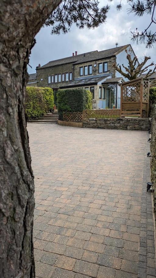 Lane End Cottage Holmfirth - Panoramic Views, Modernised With Offroad Parking Exterior foto